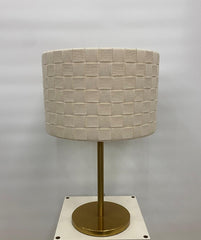 Falmacbreed Table Lamp