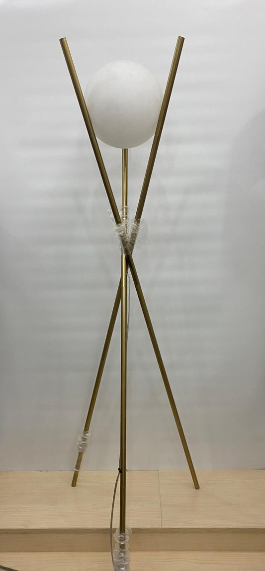 Dunmire Floor Lamp