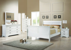 Louis Philippe Bedroom Set with Sleigh Headboard