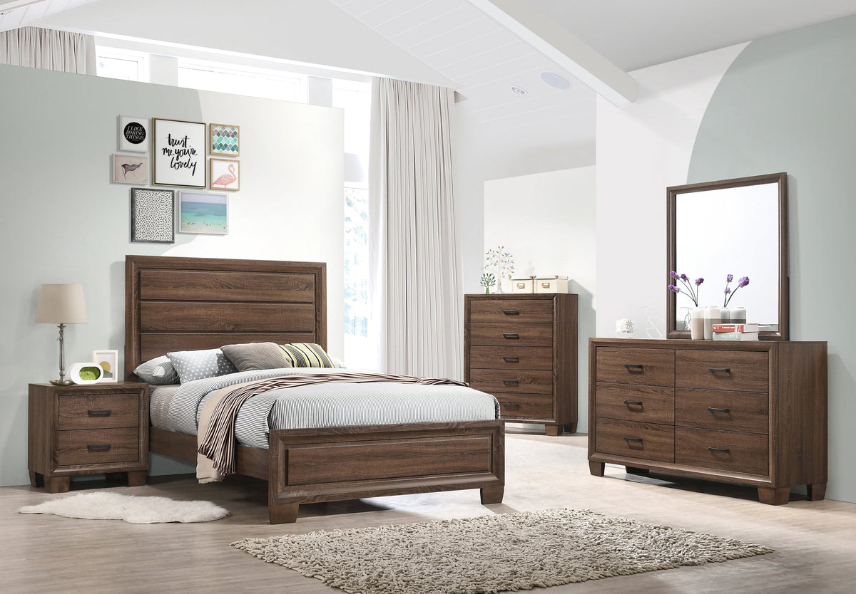 Brandon 5-piece Full Panel Bedroom Set Medium Warm Brown