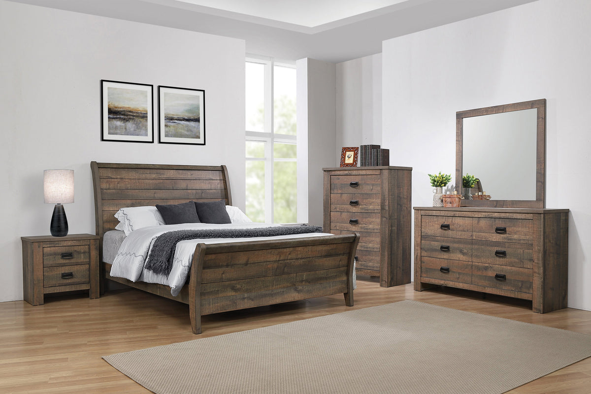 Frederick 4-piece Eastern King Panel Bedroom Set Weathered Oak