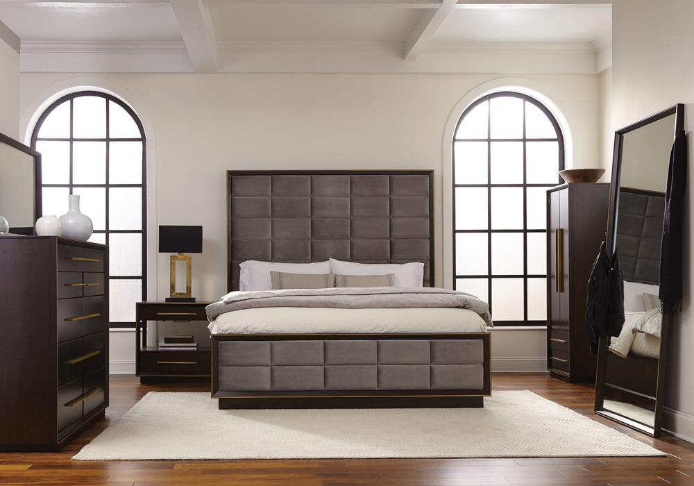 Carmalita Durango 5-Piece Eastern King Panel Bedroom Set Grey And Smoked Peppercorn