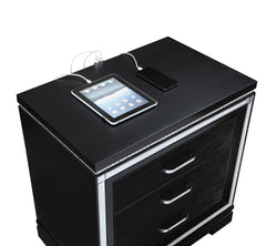 Eleanor Rectangular 3-drawer Nightstand Silver and Black