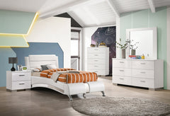 Jeremaine Full Upholstered Platform Bed Glossy White