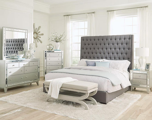 Gezinus Camille 4-Piece Eastern King Bedroom Set Grey And Metallic Mercury