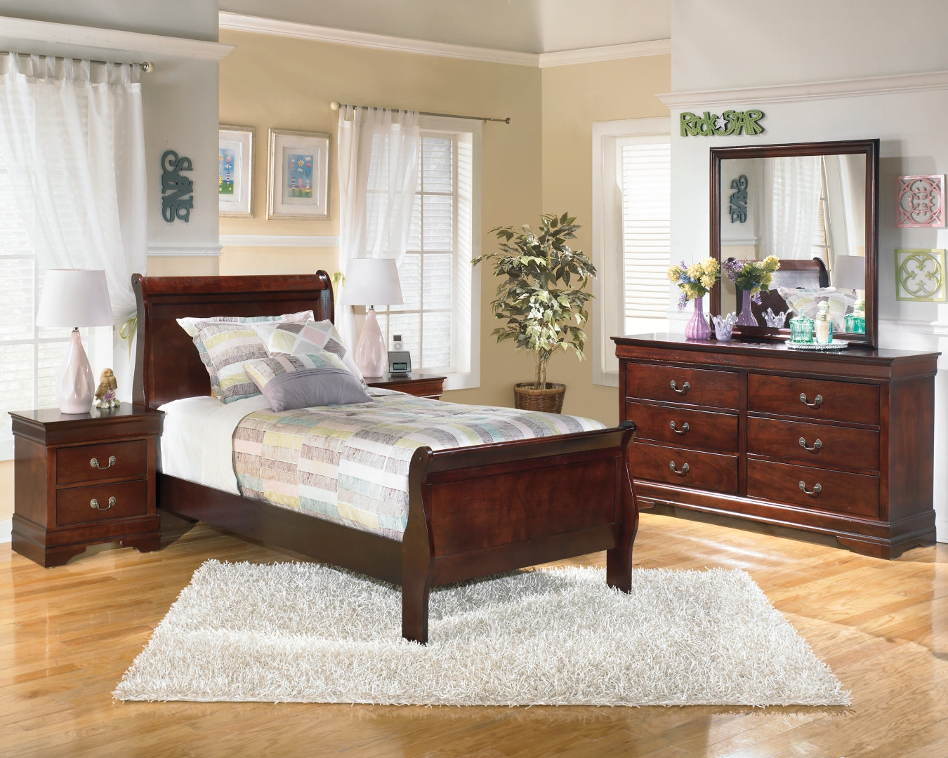 Alisdair Twin Sleigh Bed with 2 Nightstands Ashley