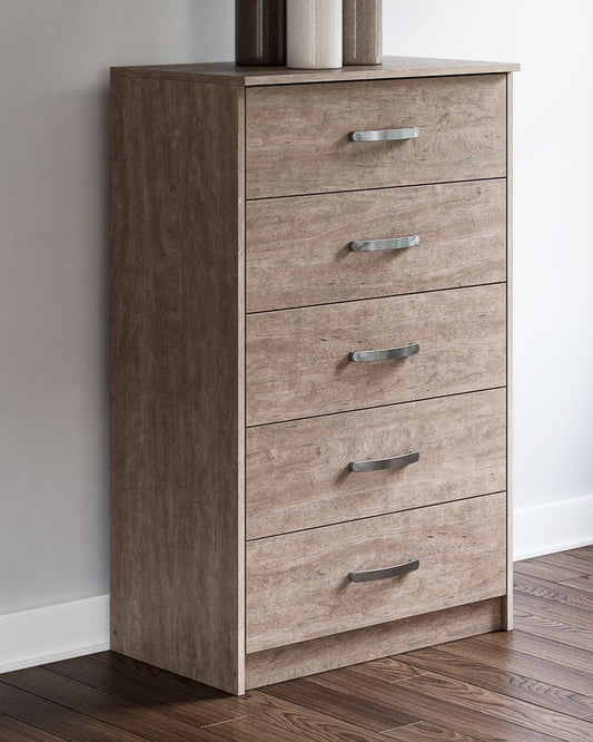 Flannia Chest of Drawers Ashley